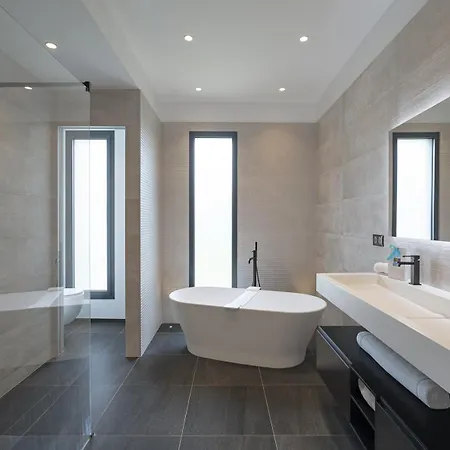 Bella Vista - New Luxury Roquefort-les-Pins
